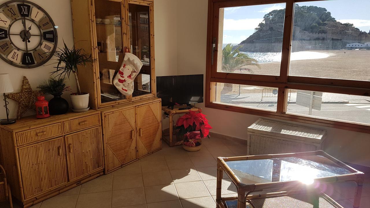 Lydia'S Apartment With Castle View トッサ・デ・マール エクステリア 写真